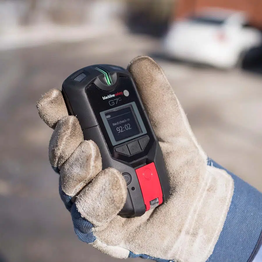 Basystemen.Nl Alleenwerken.Nl Toepassingen Persoonsalarmering Onderhoudsmonteur Blackline G7