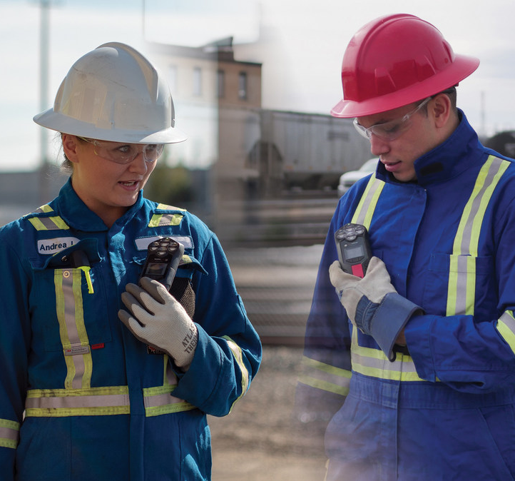 Basystemen.Nl Alleenwerken.Nl Toepassingen Persoonsalarmering In De Industrie Of Productie Blackline G7